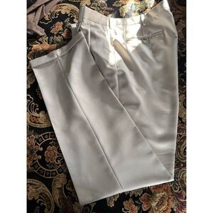 Roundtree & Yorke  TravelSMART Front Pleated Trousers. 40x36 Euc